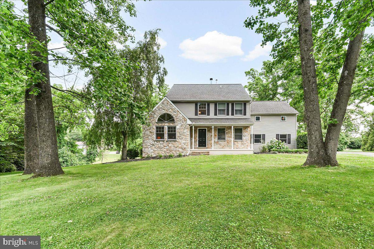 12 PEACH TREE LANE
