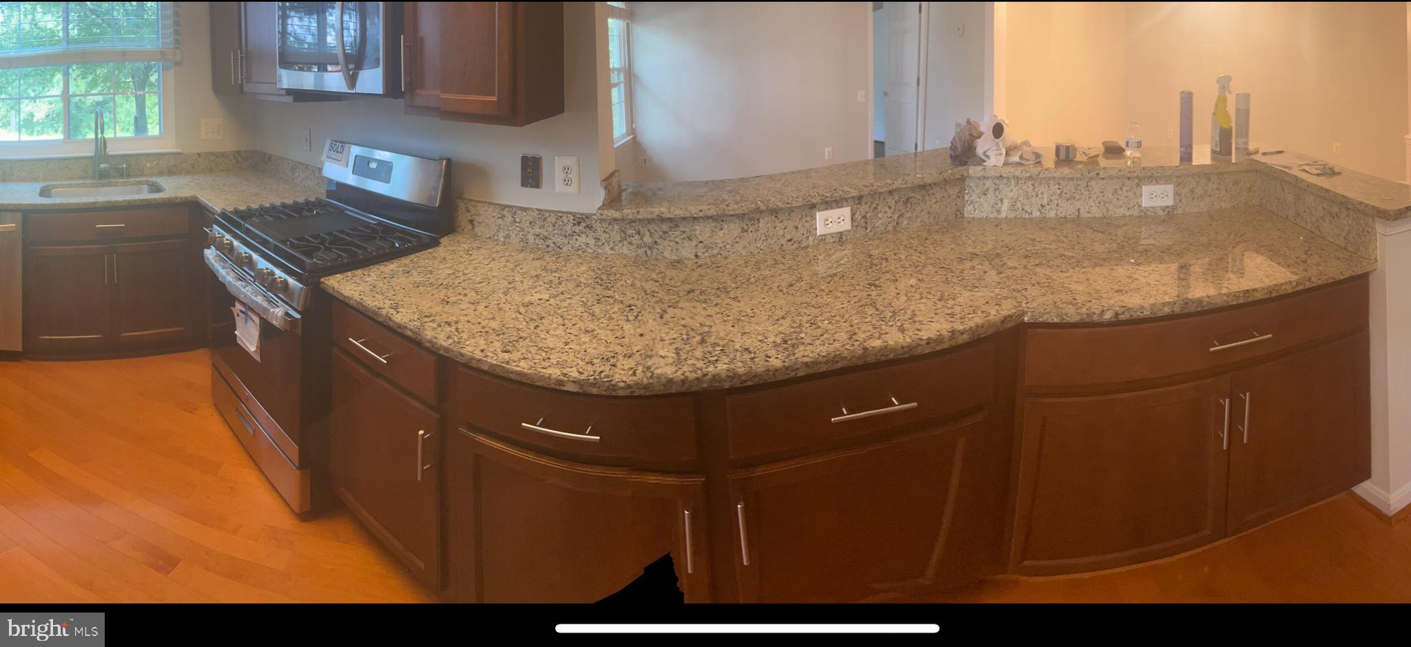 DOMINION STATION - Residential Lease