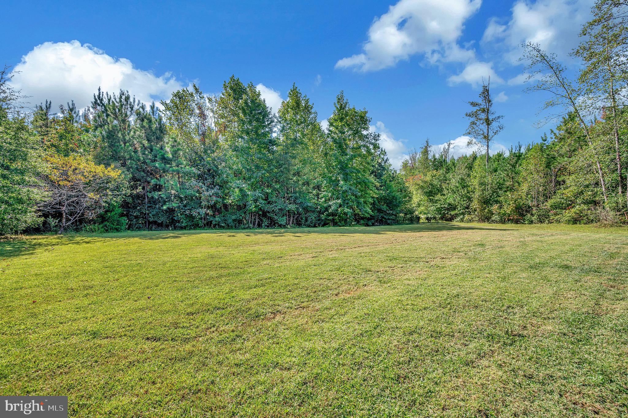 PLEASANT PINES ESTATES - Residential