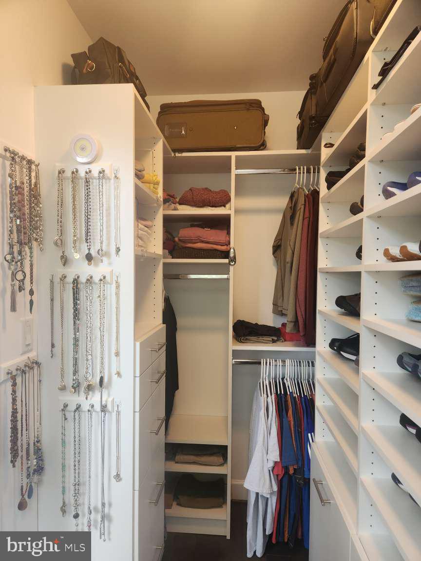 MAYFAIR ON MAIN - Residential Lease