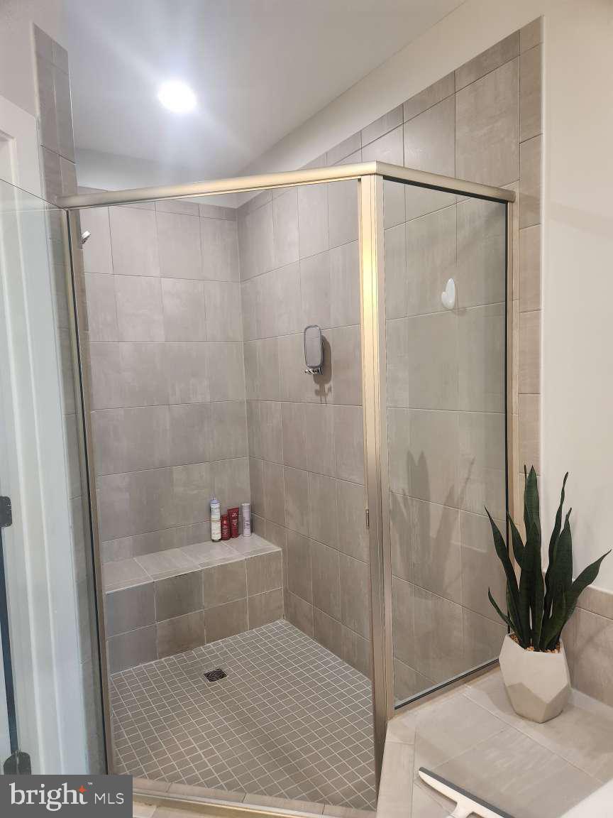 MAYFAIR ON MAIN - Residential Lease