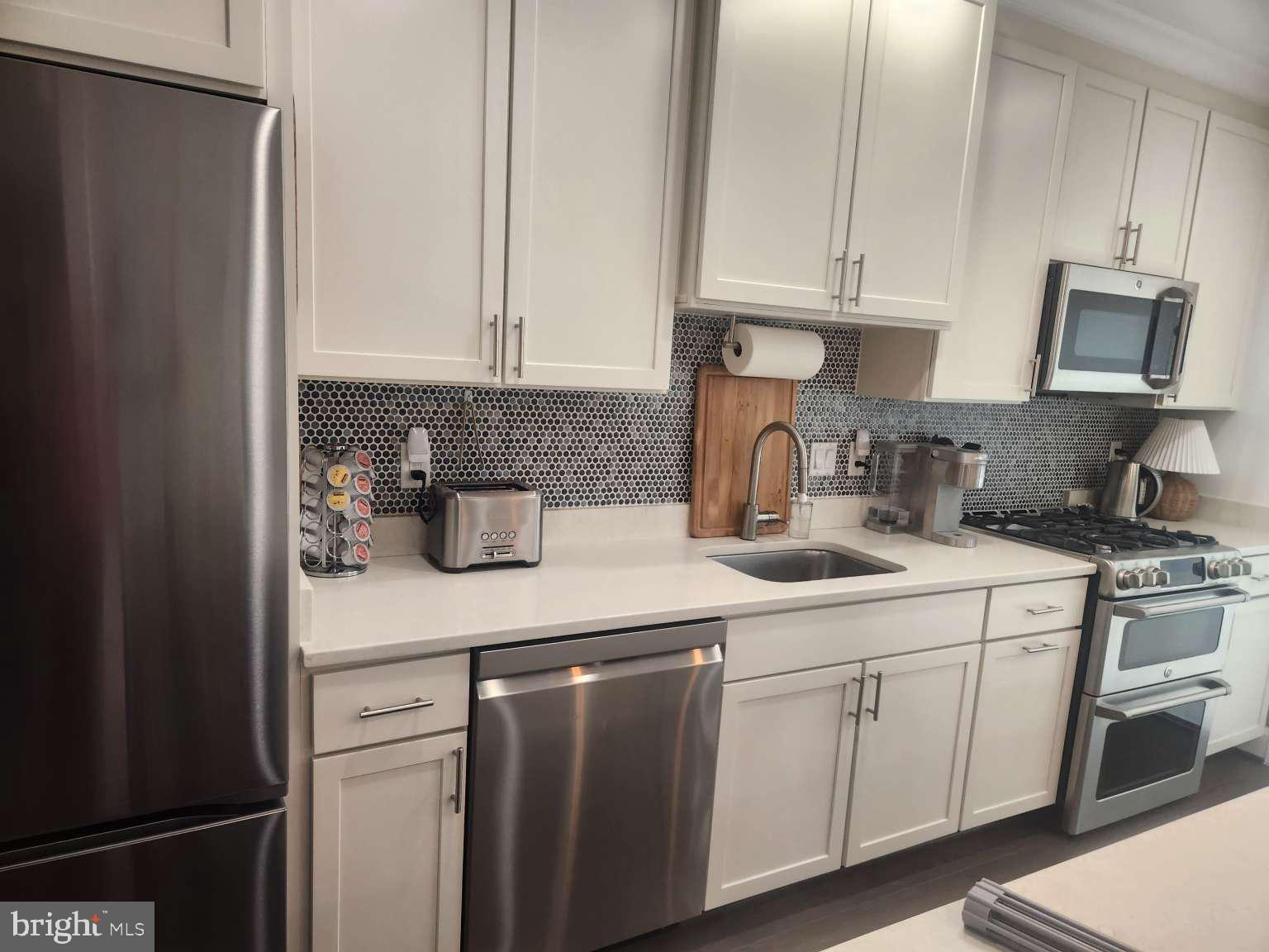 MAYFAIR ON MAIN - Residential Lease