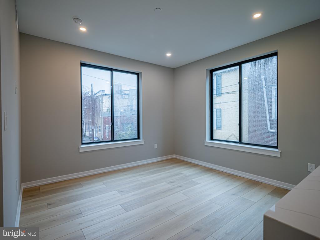 BELLA VISTA - Residential Lease