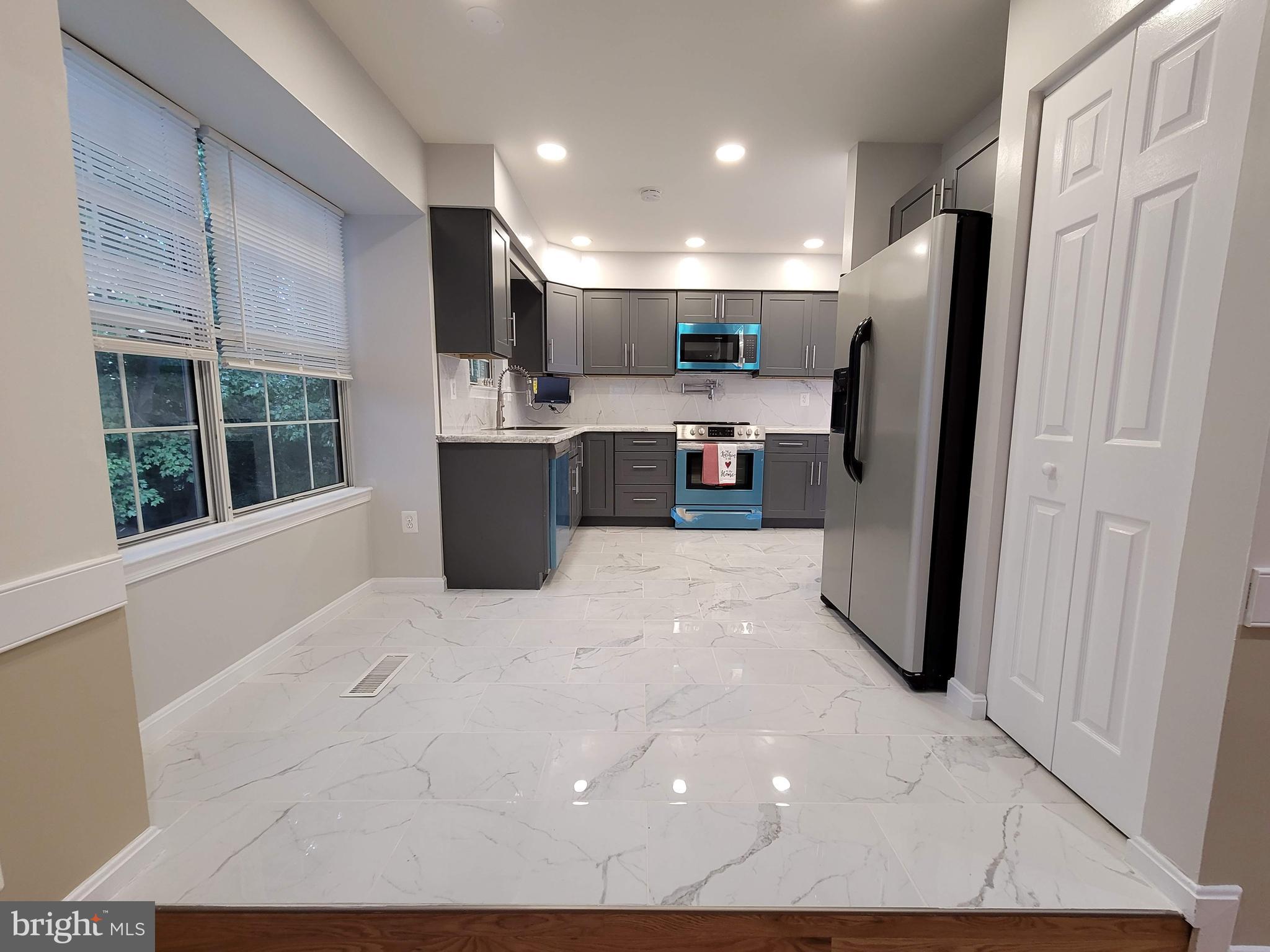 TIMBER RIDGE - Residential