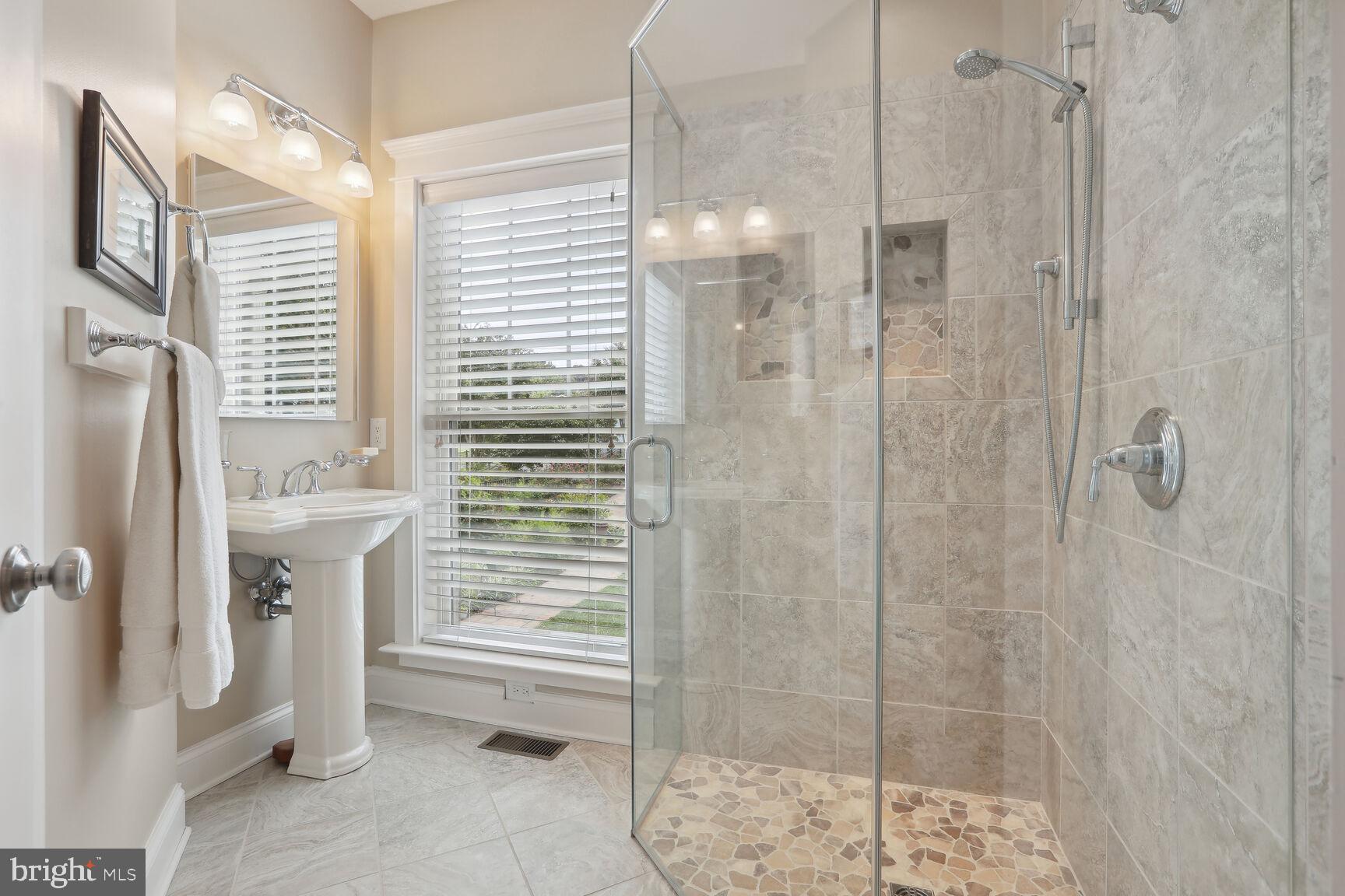 ROCK VIEW BEACH - Residential