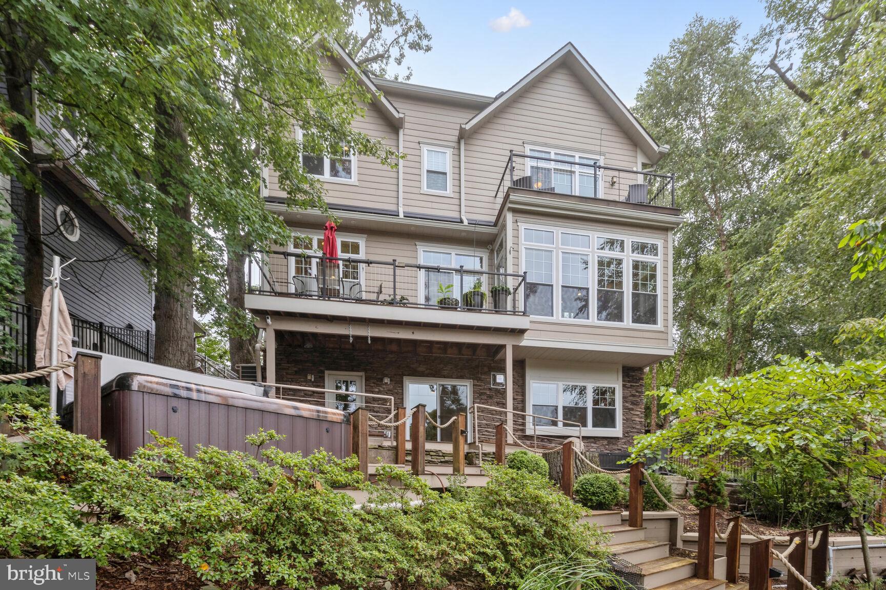 ROCK VIEW BEACH - Residential