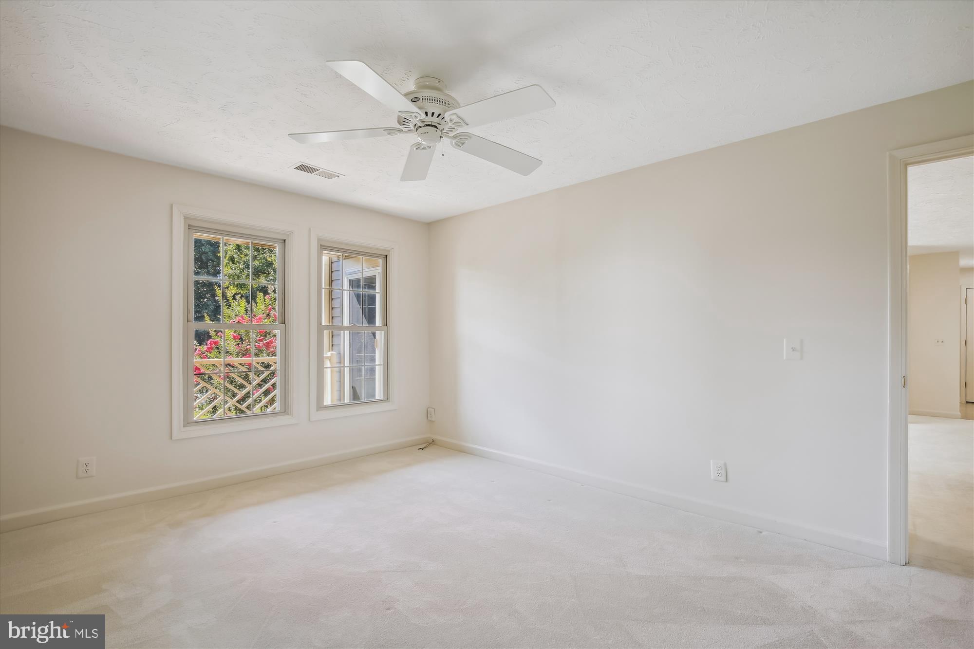 PENDERBROOK - Residential