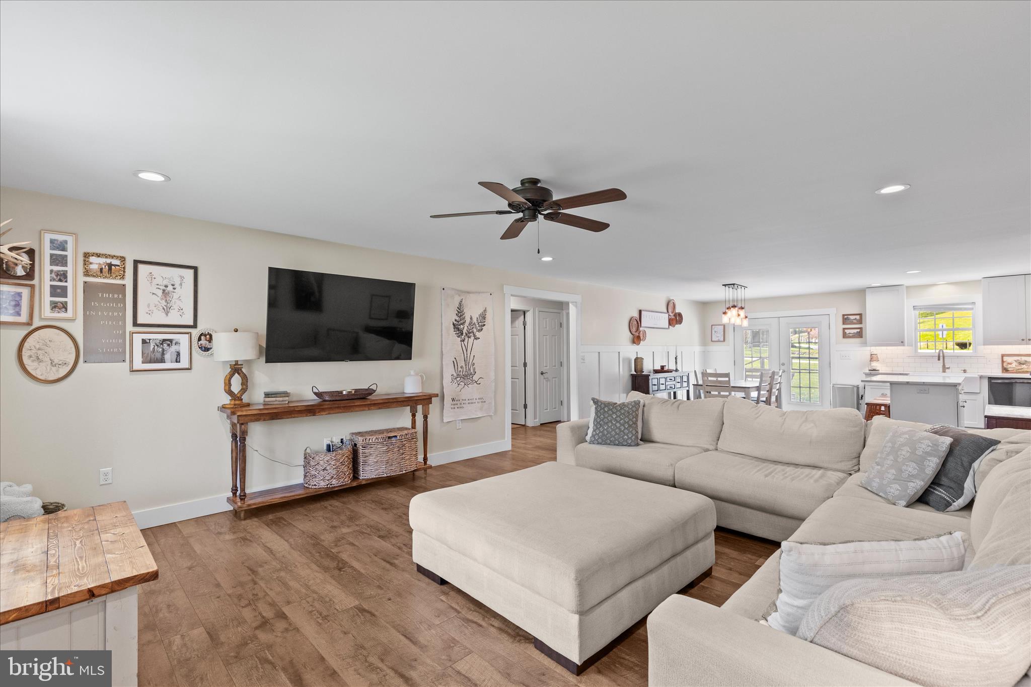 ORCHARD ACRES - Residential