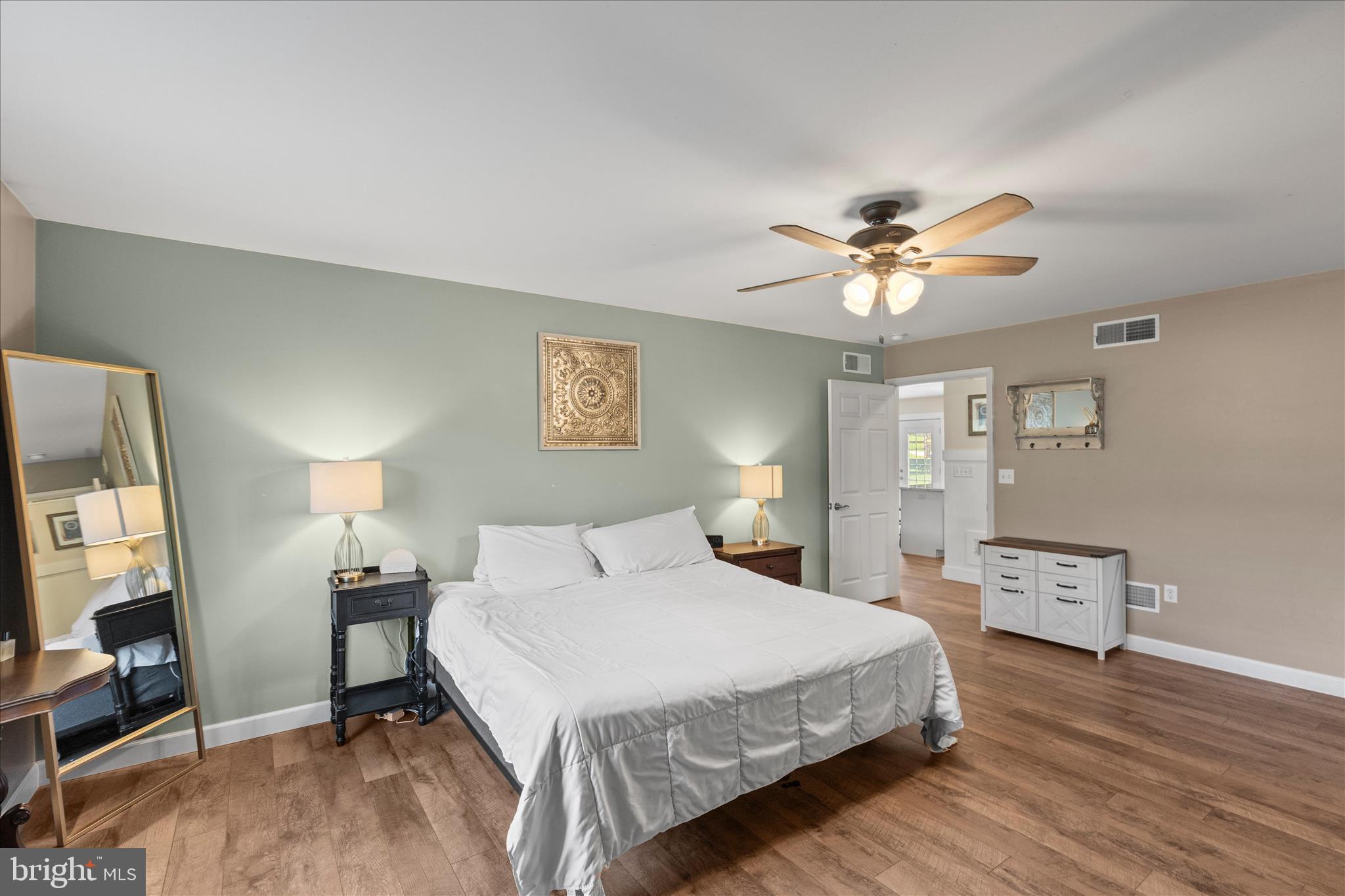 ORCHARD ACRES - Residential