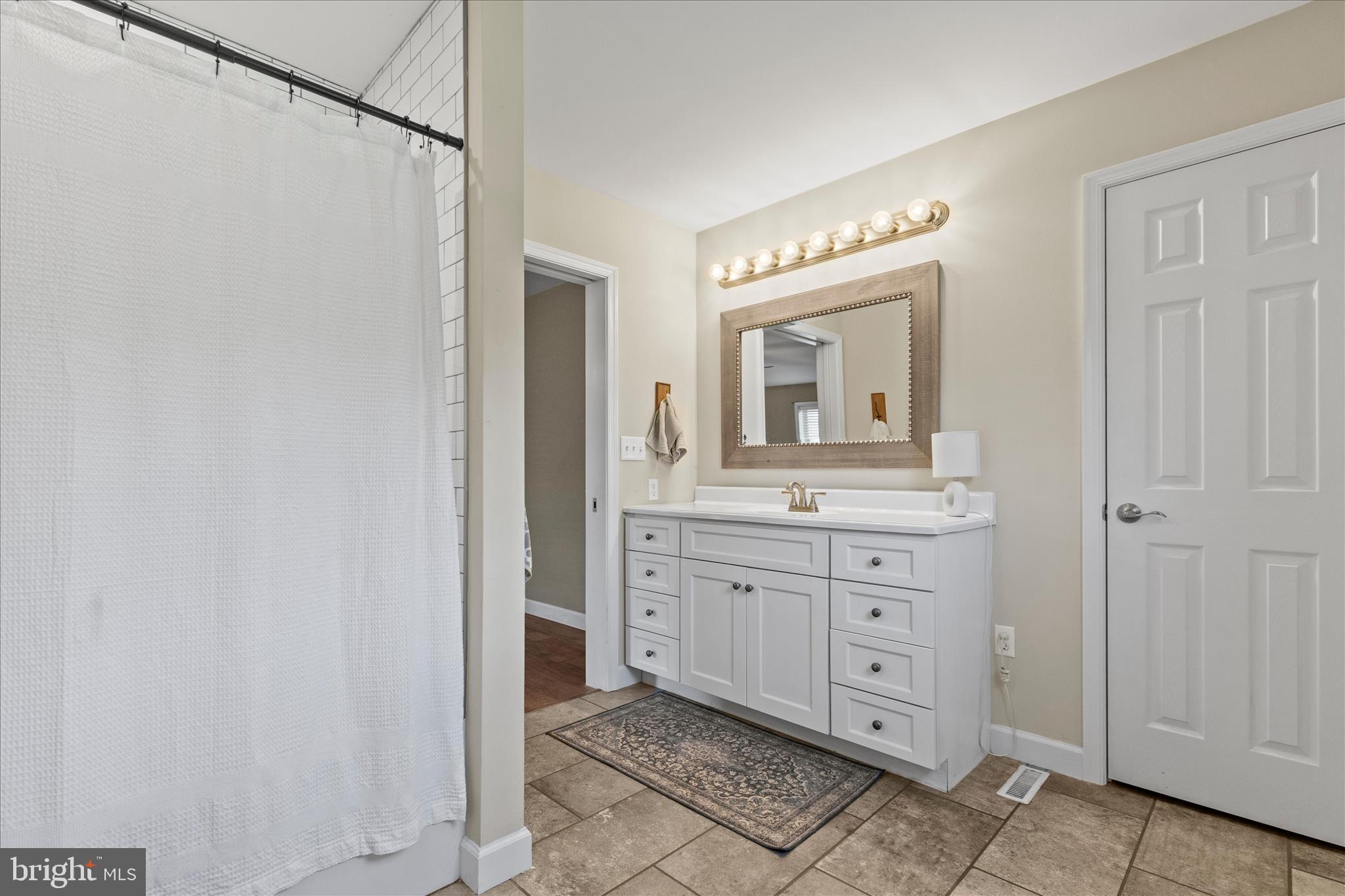 ORCHARD ACRES - Residential