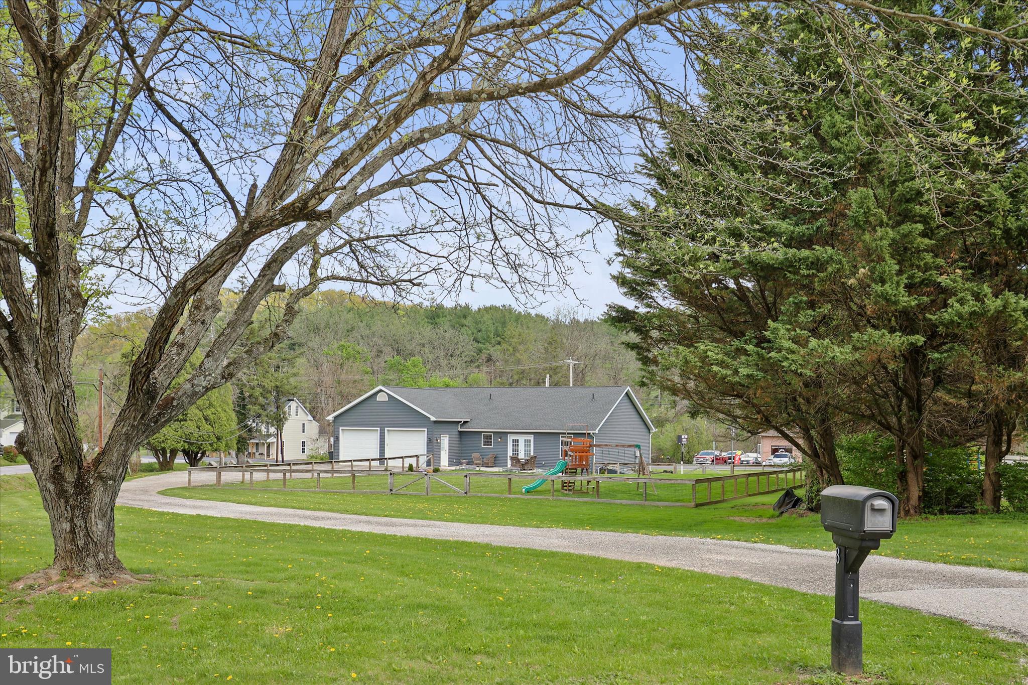 ORCHARD ACRES - Residential