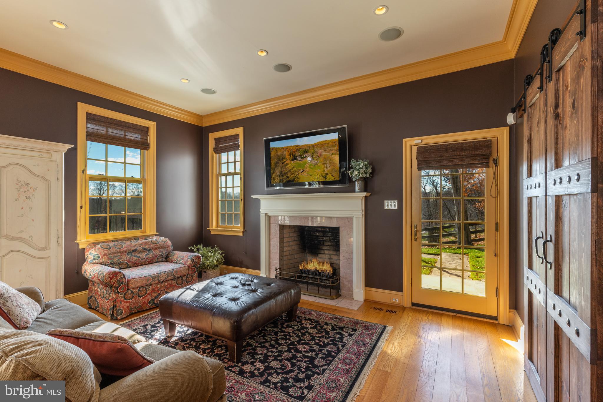 RADNOR HUNT - Residential