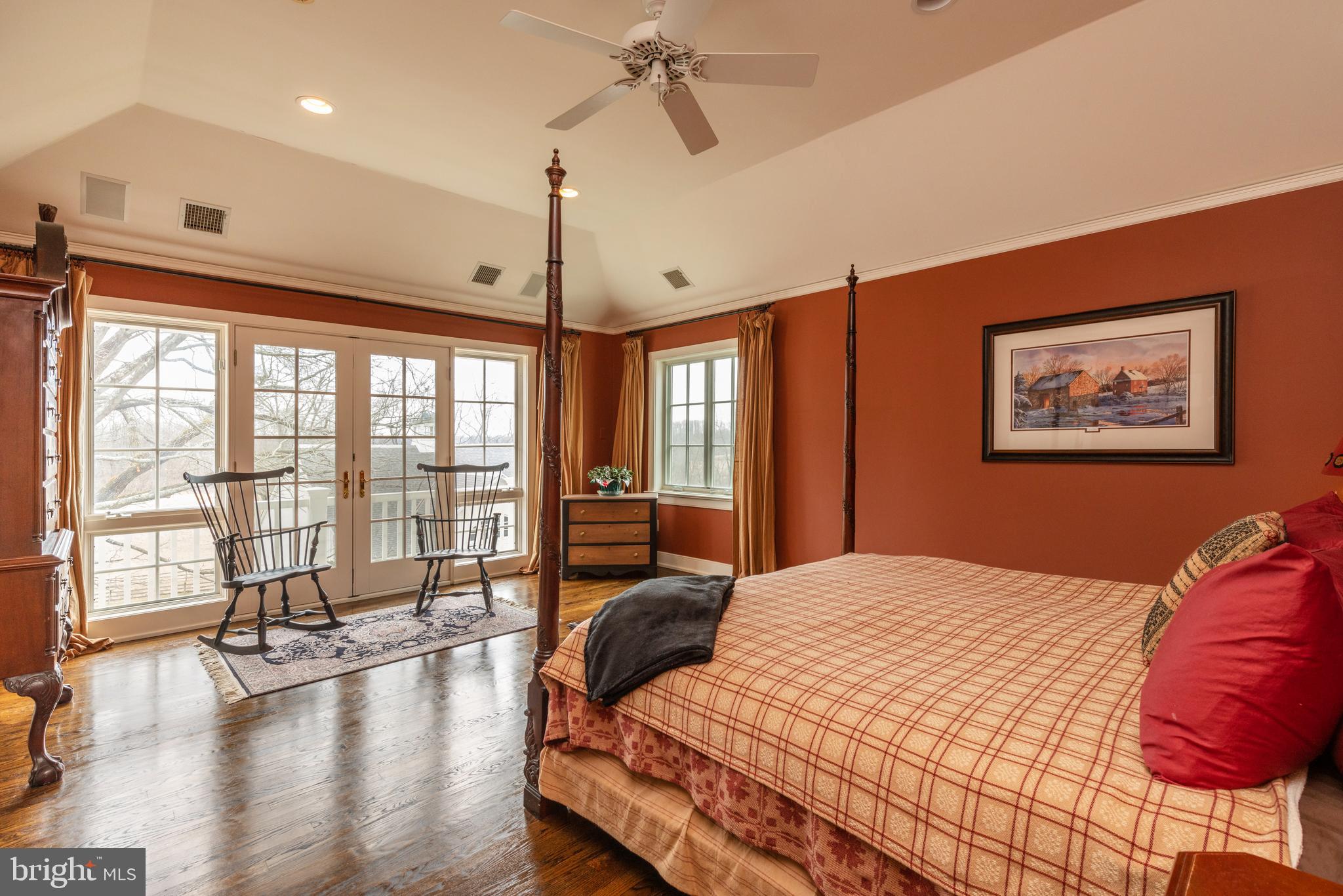RADNOR HUNT - Residential