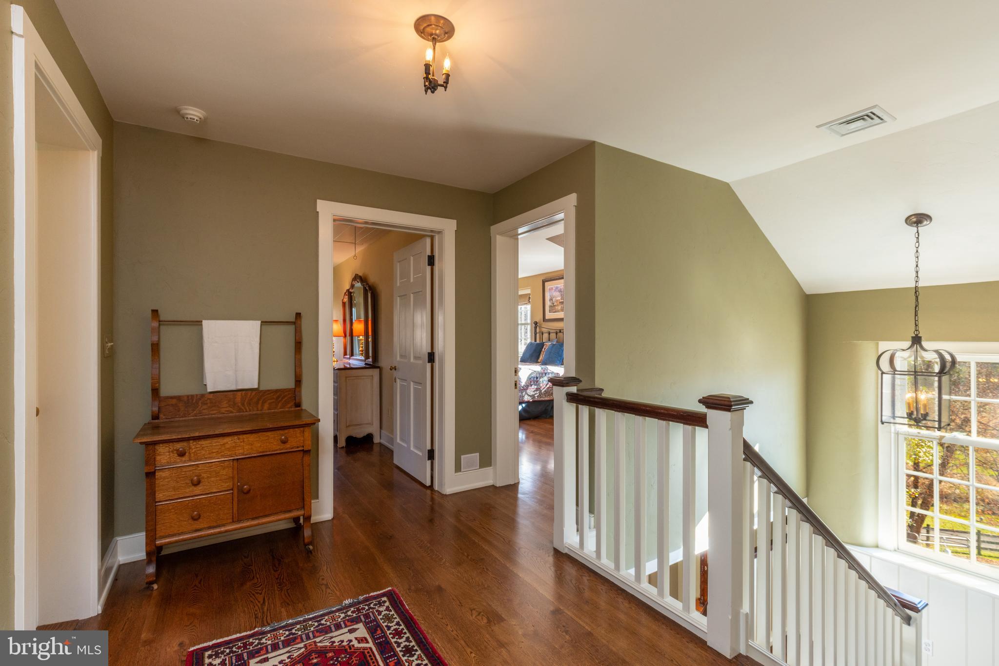 RADNOR HUNT - Residential