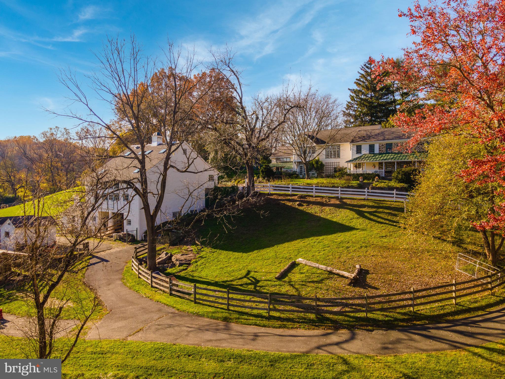 RADNOR HUNT - Residential