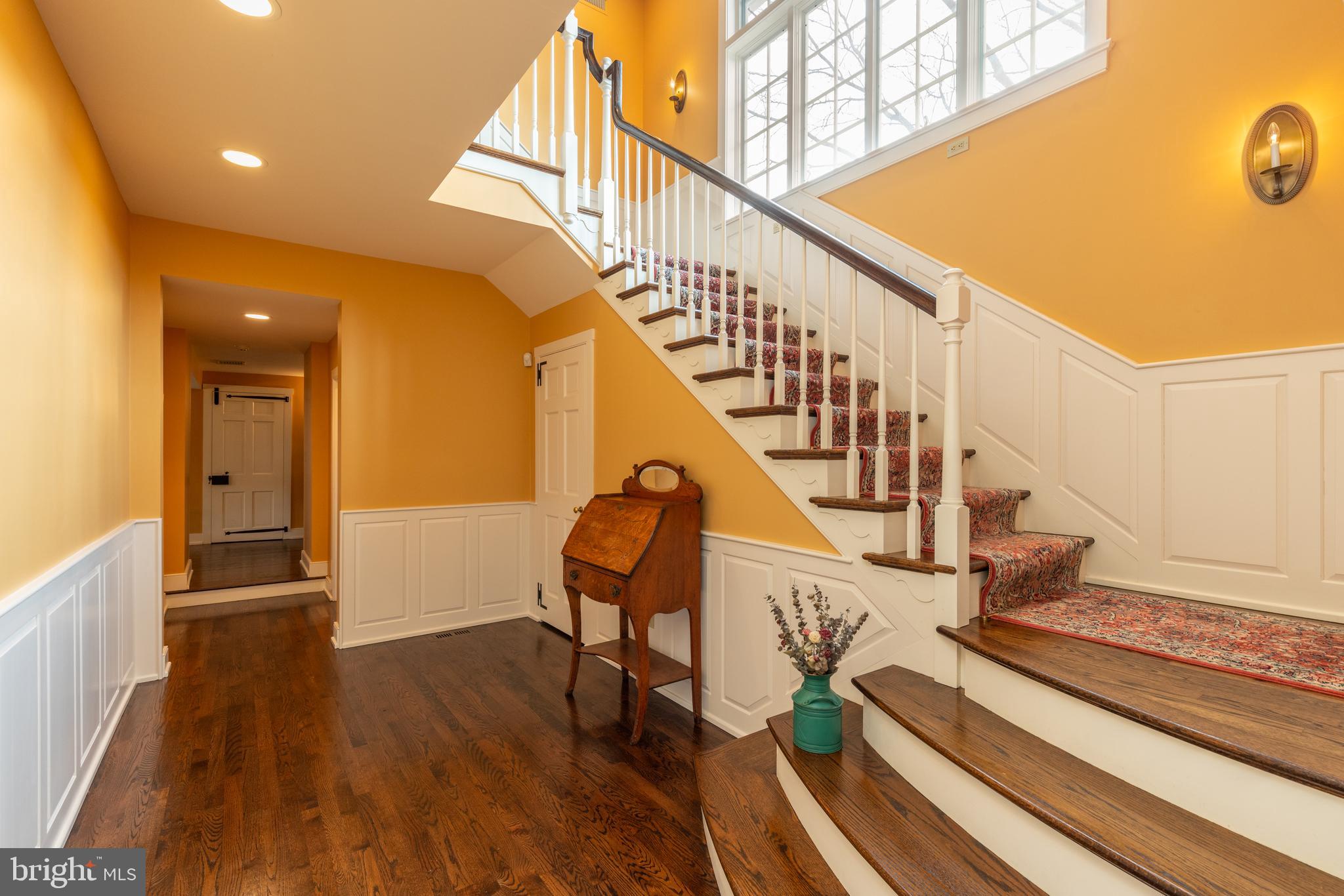 RADNOR HUNT - Residential