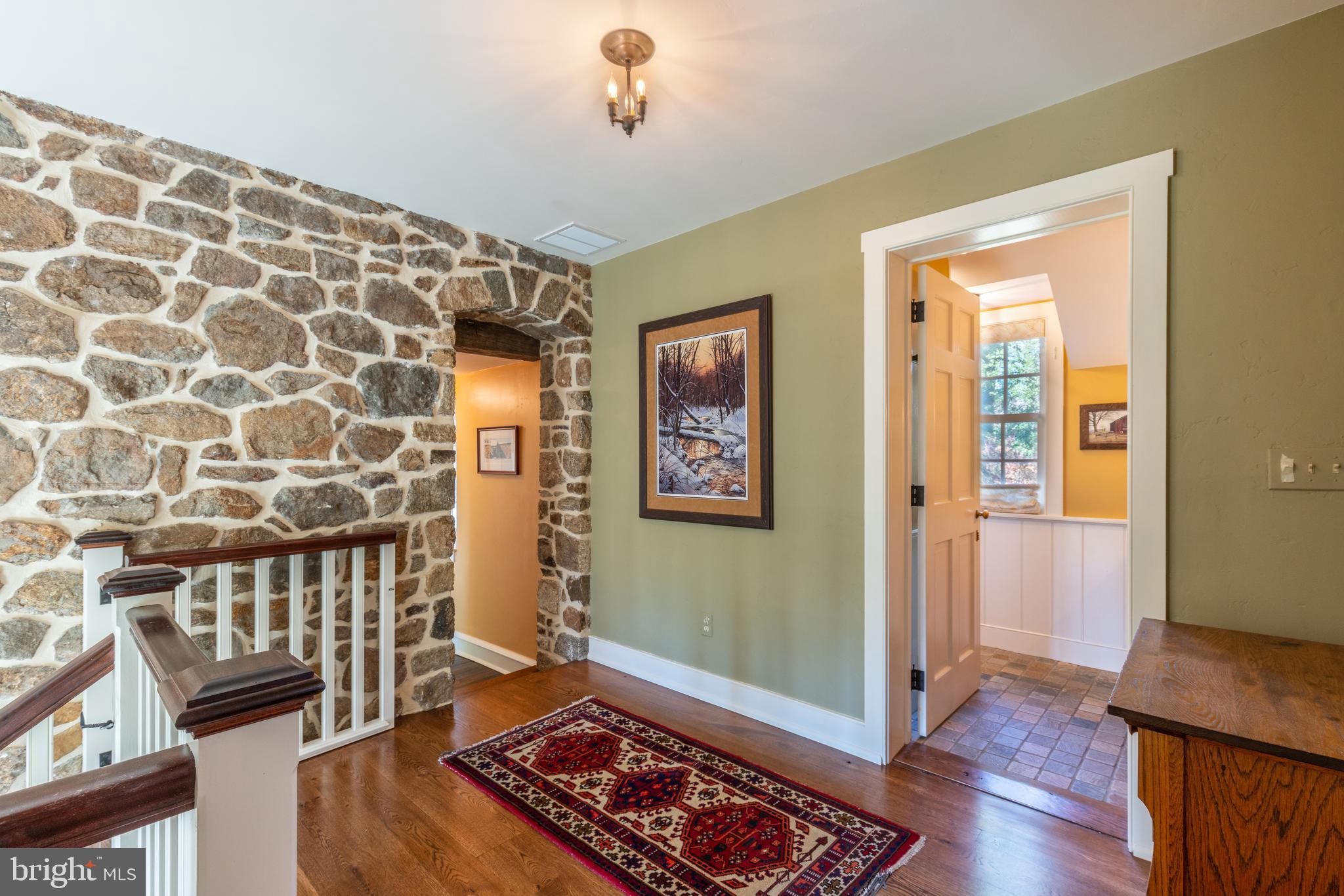 RADNOR HUNT - Residential