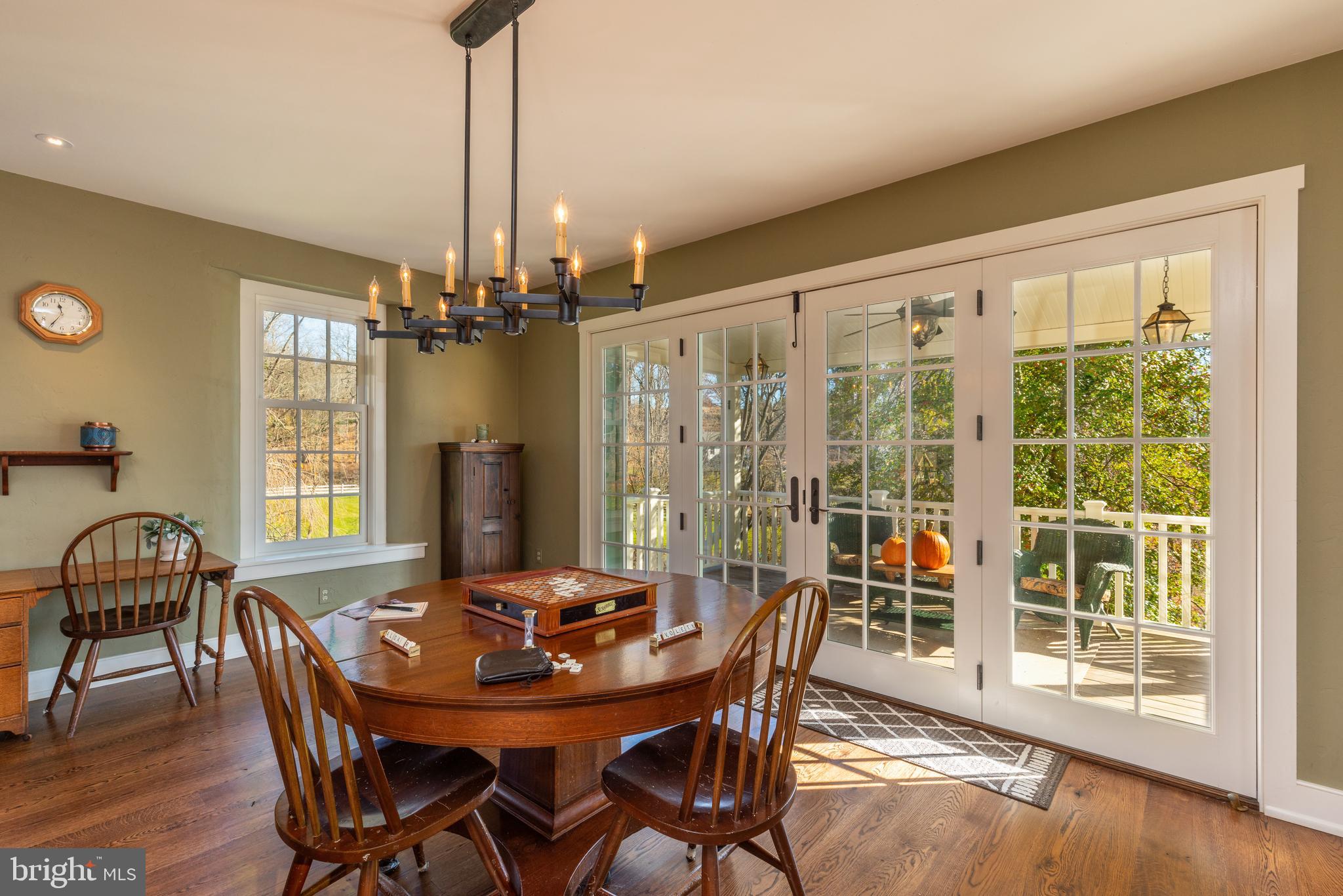 RADNOR HUNT - Residential
