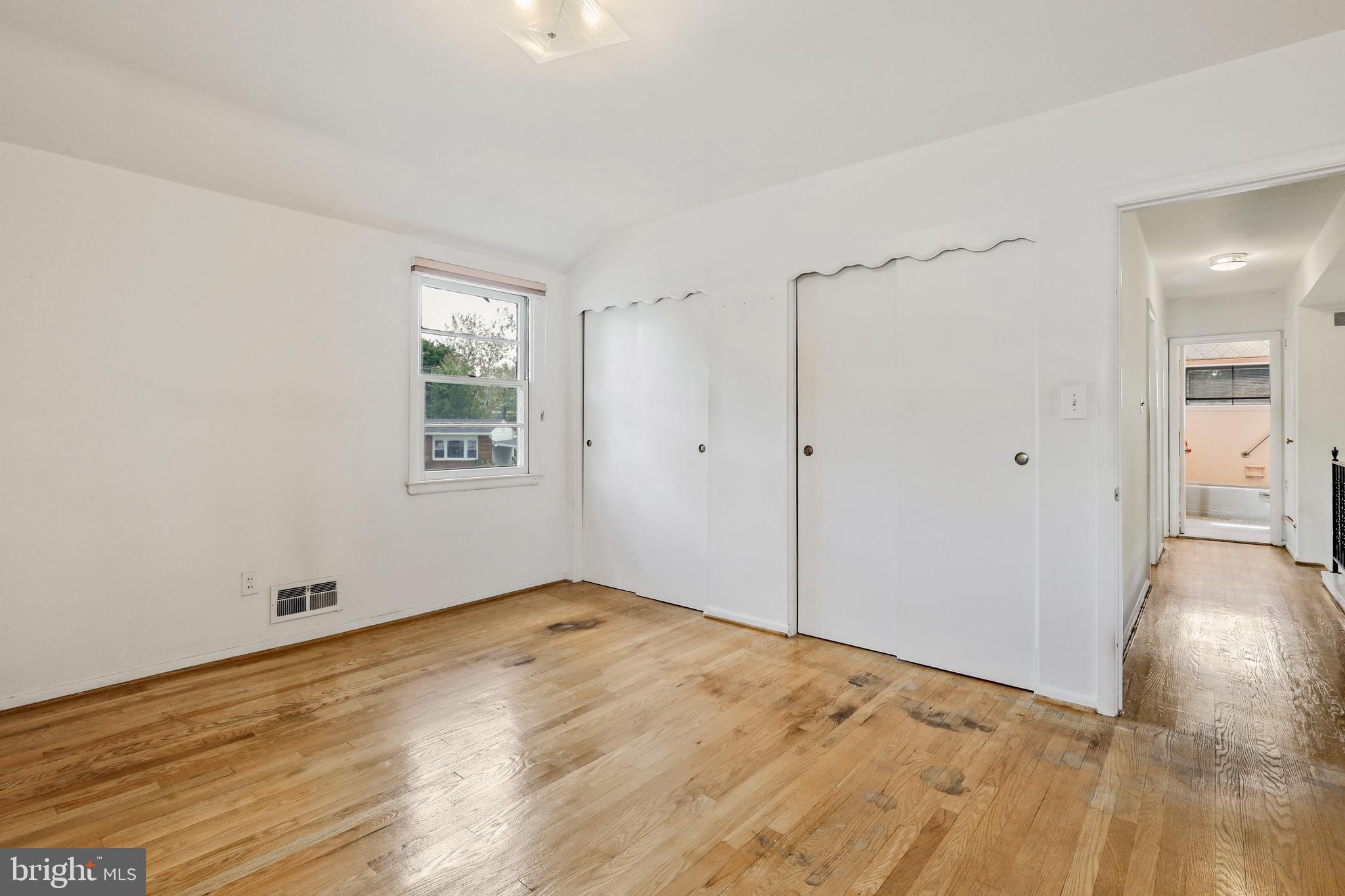 CAMPFIELD GARDENS - Residential