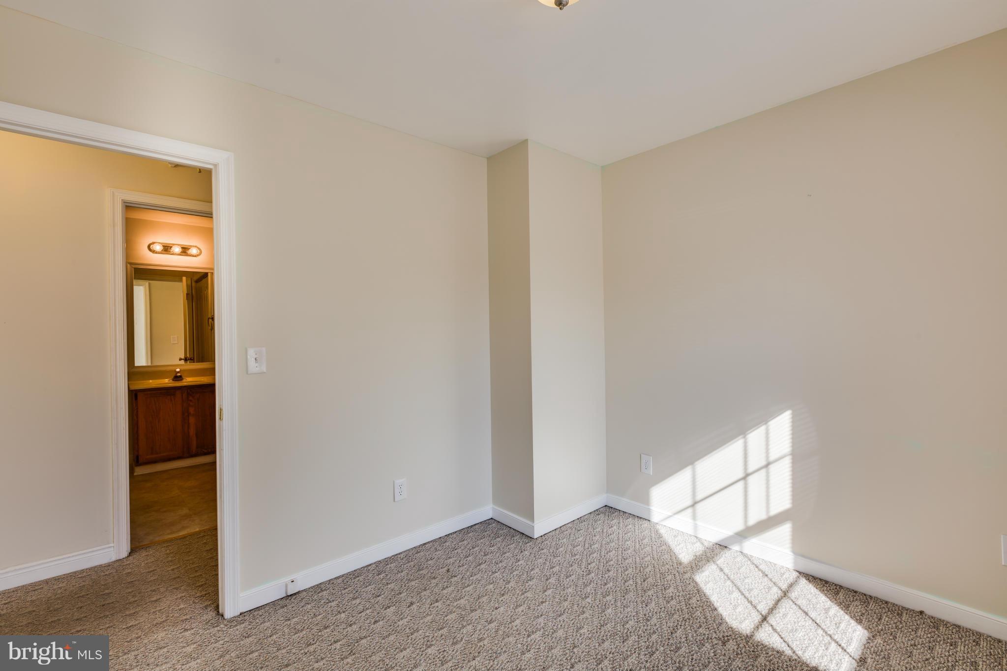 SUMMERSET - Residential