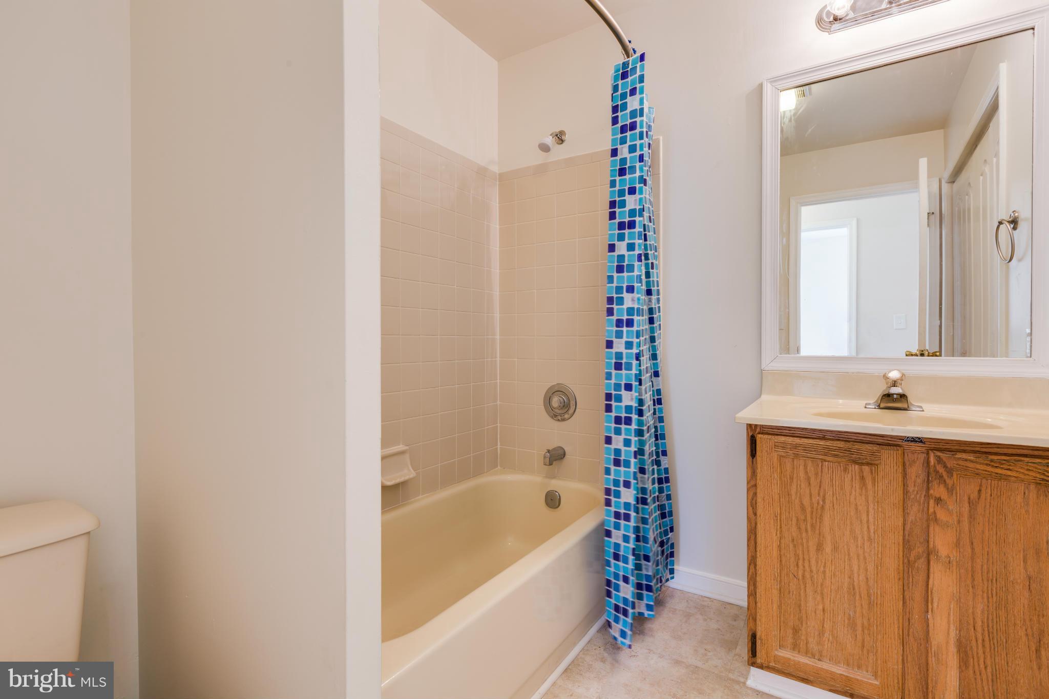 SUMMERSET - Residential