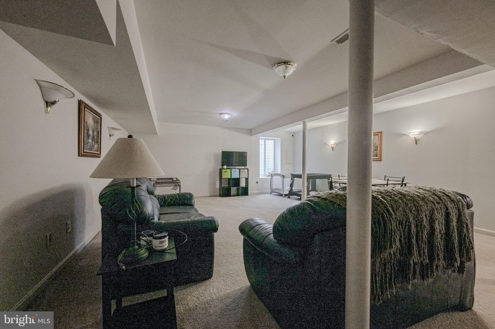 PLEASANT HILL - Residential