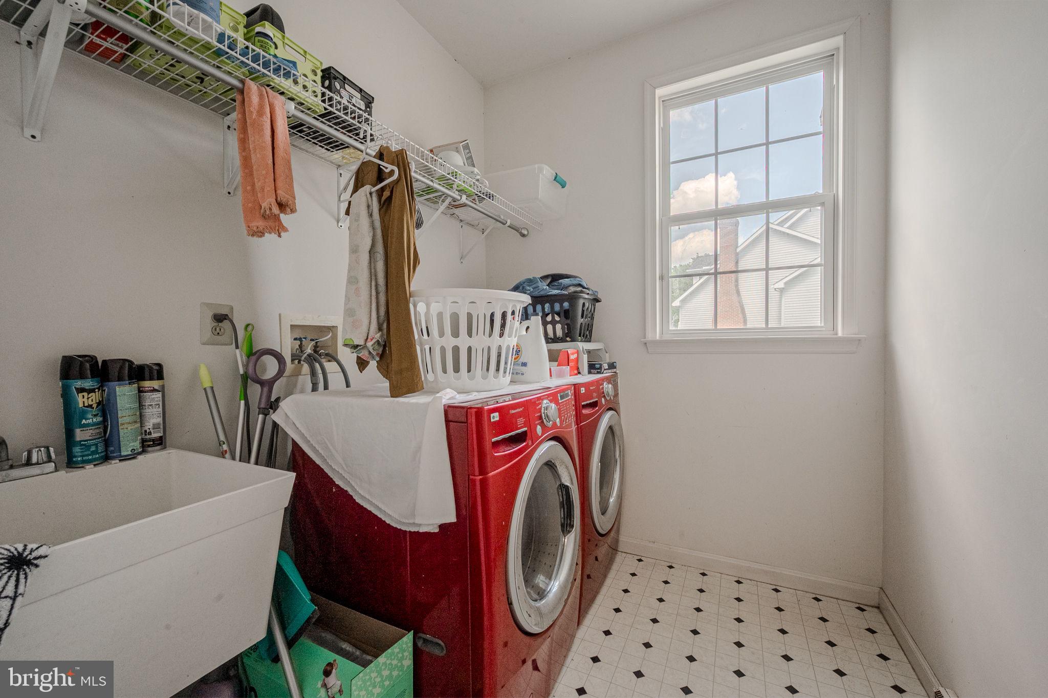 PLEASANT HILL - Residential