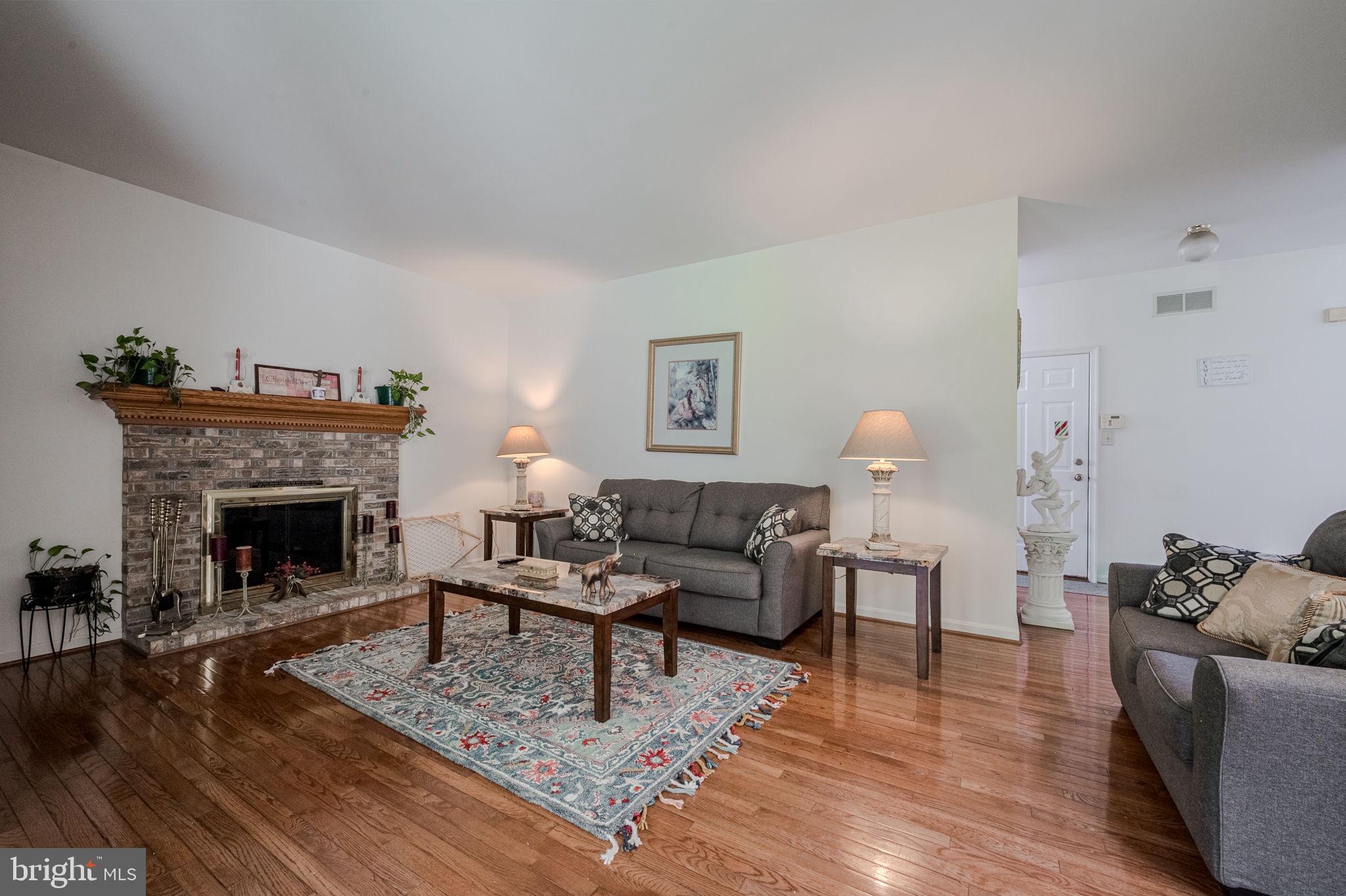 PLEASANT HILL - Residential