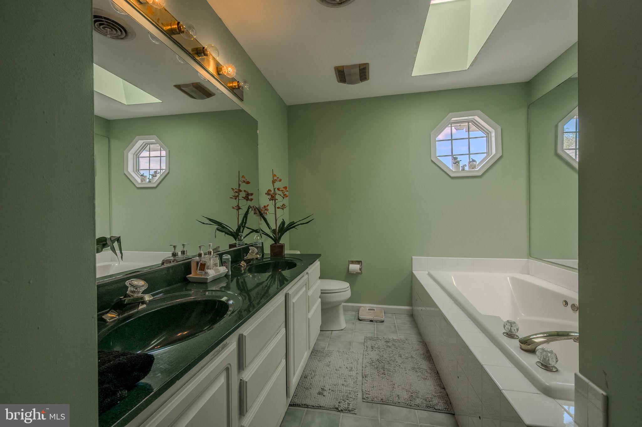 PLEASANT HILL - Residential