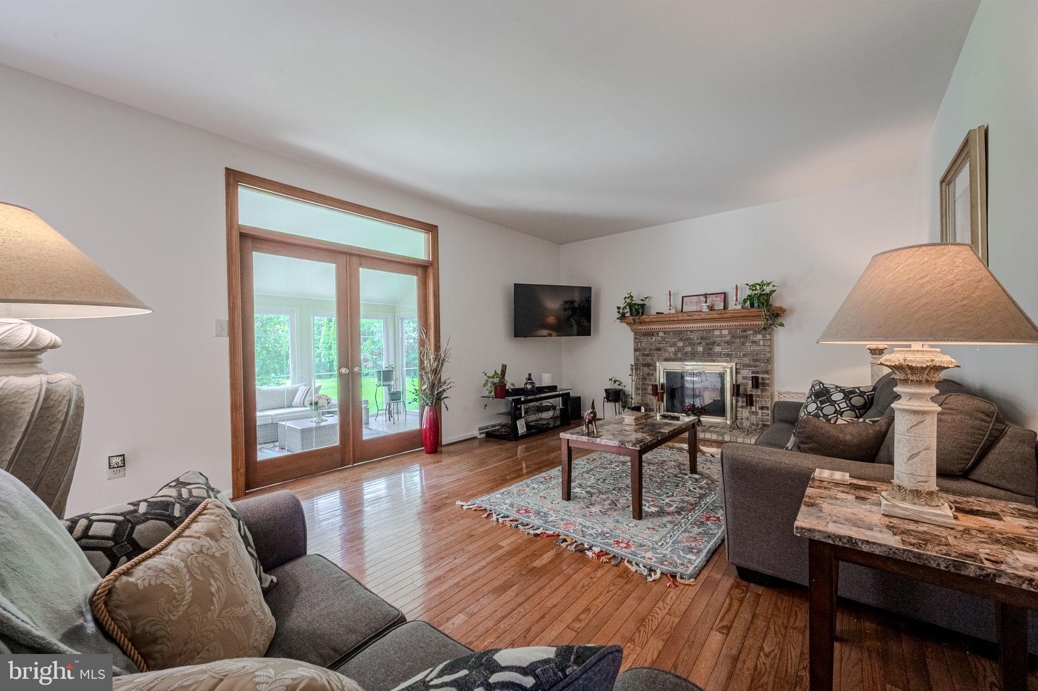 PLEASANT HILL - Residential