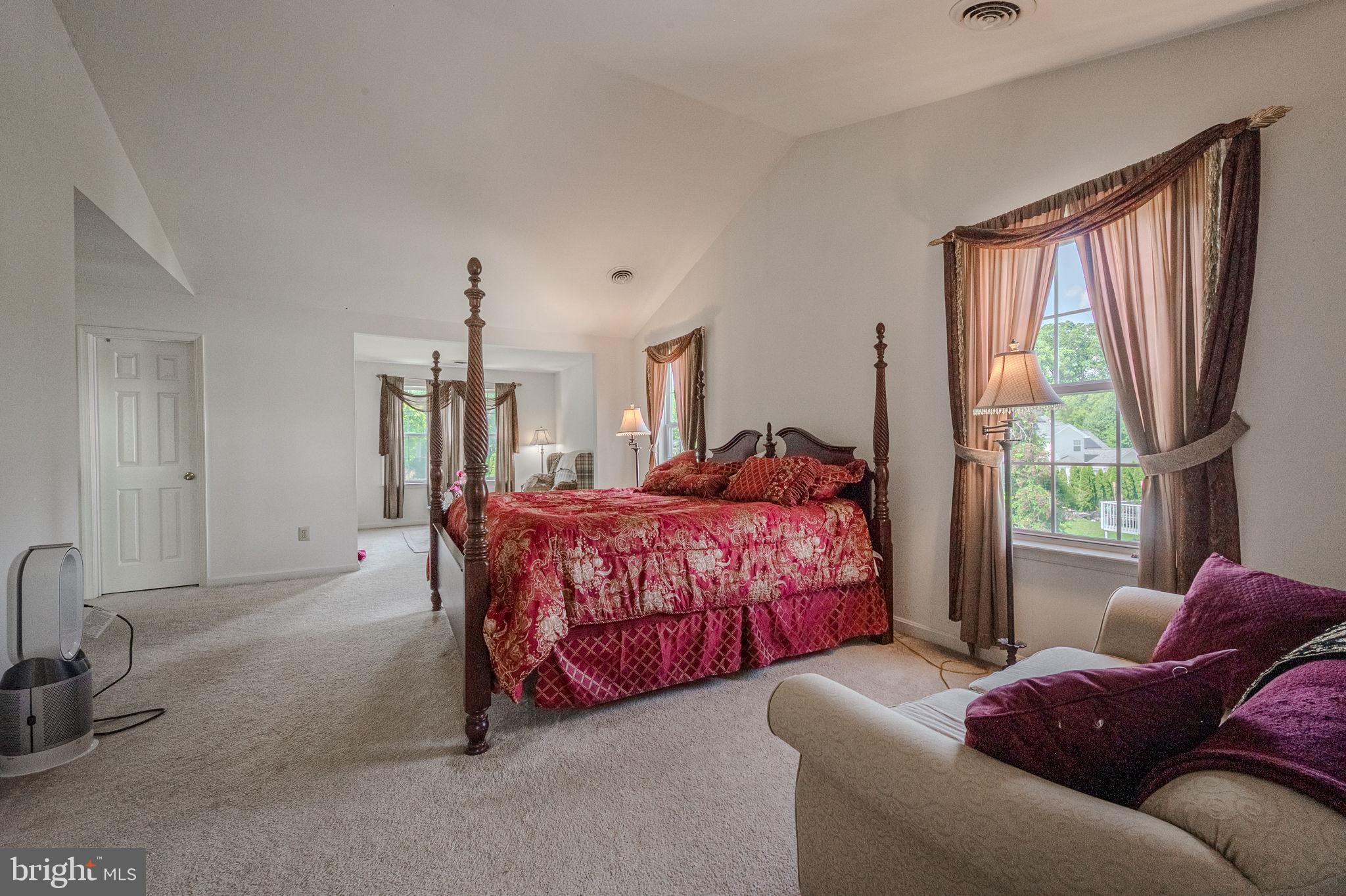 PLEASANT HILL - Residential