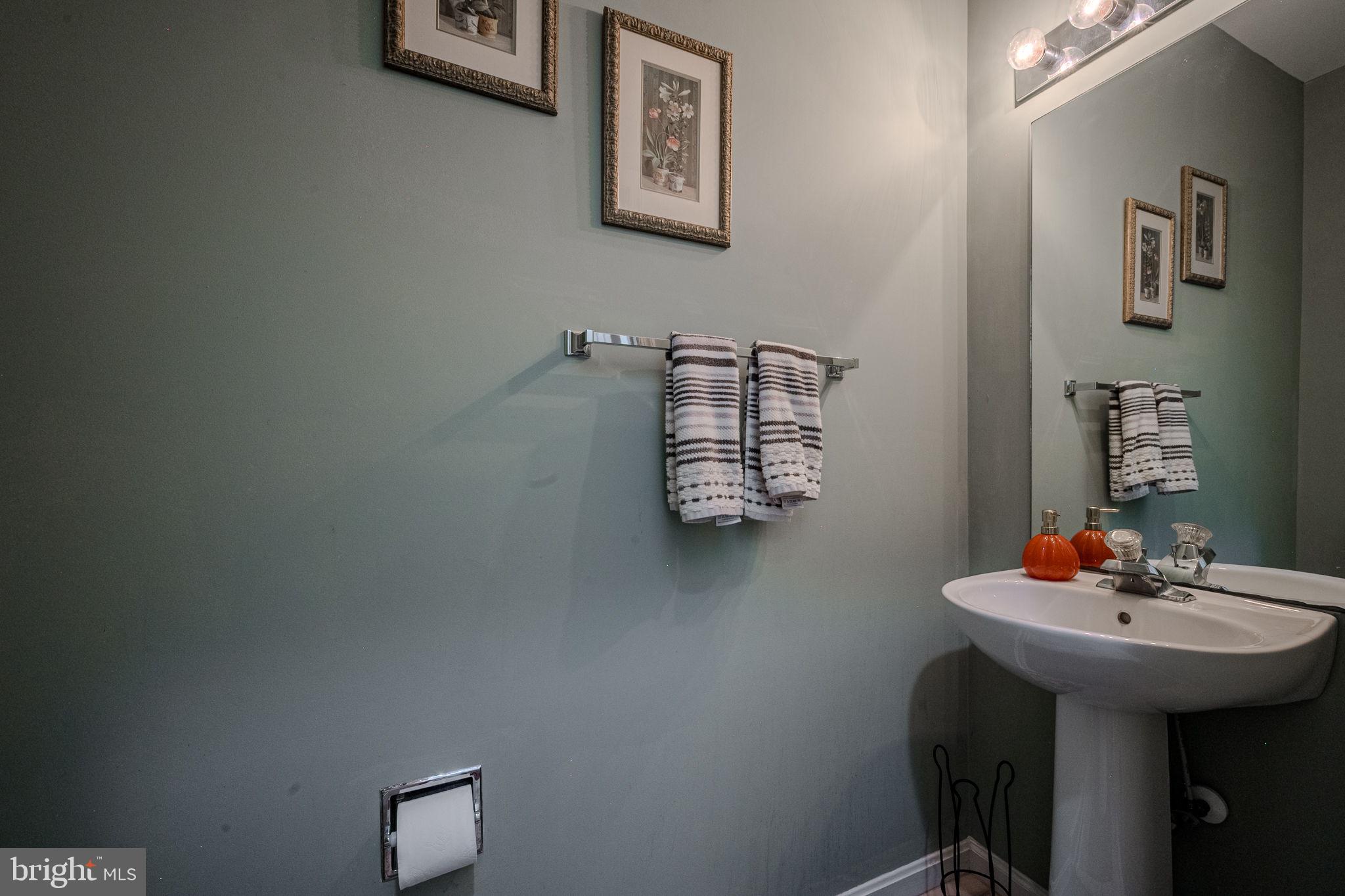 PLEASANT HILL - Residential