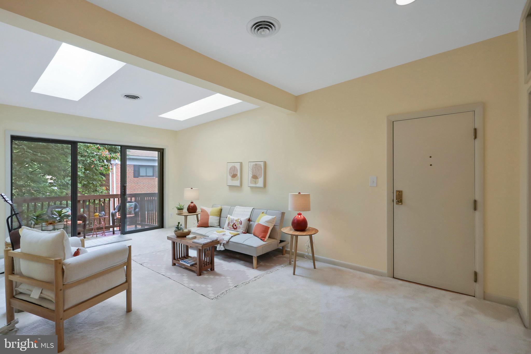 SEMINARY WALK - Residential