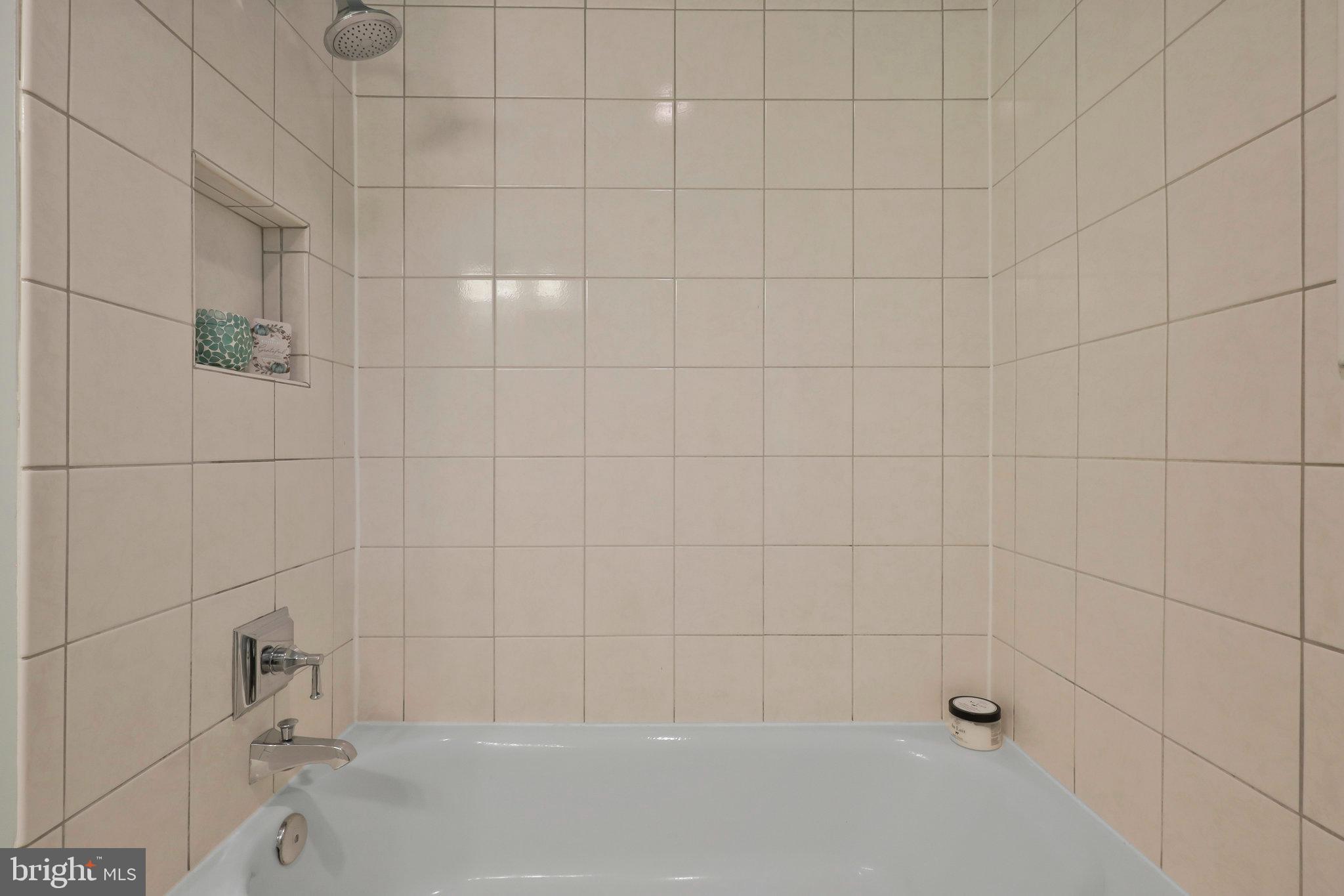 SEMINARY WALK - Residential