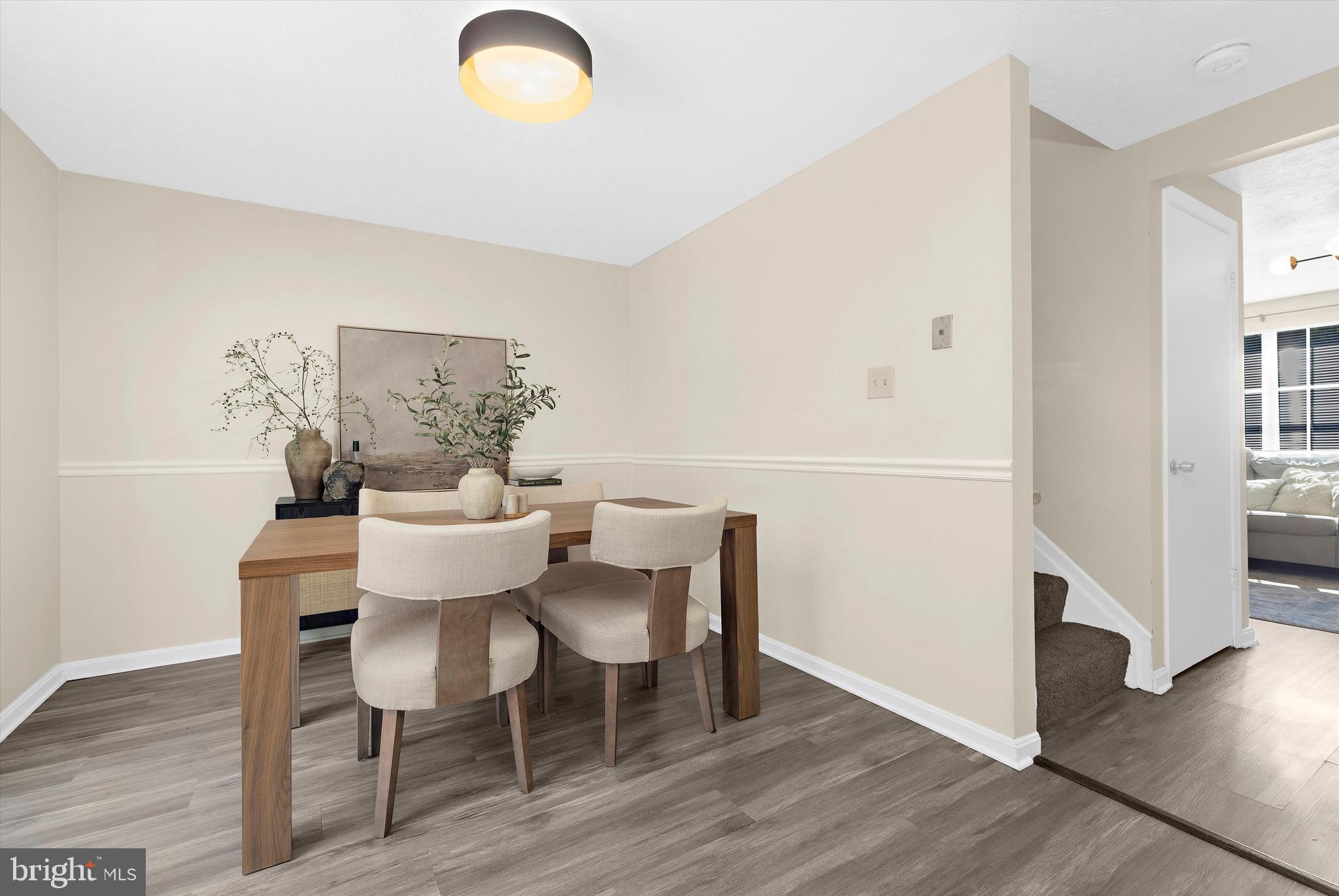 WHISPERING WOODS - Residential