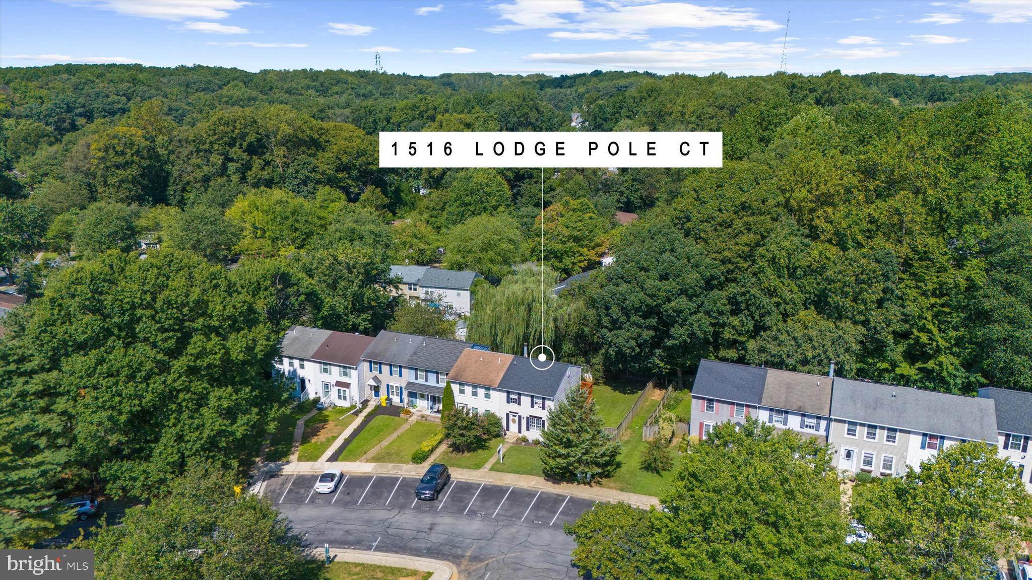 WHISPERING WOODS - Residential