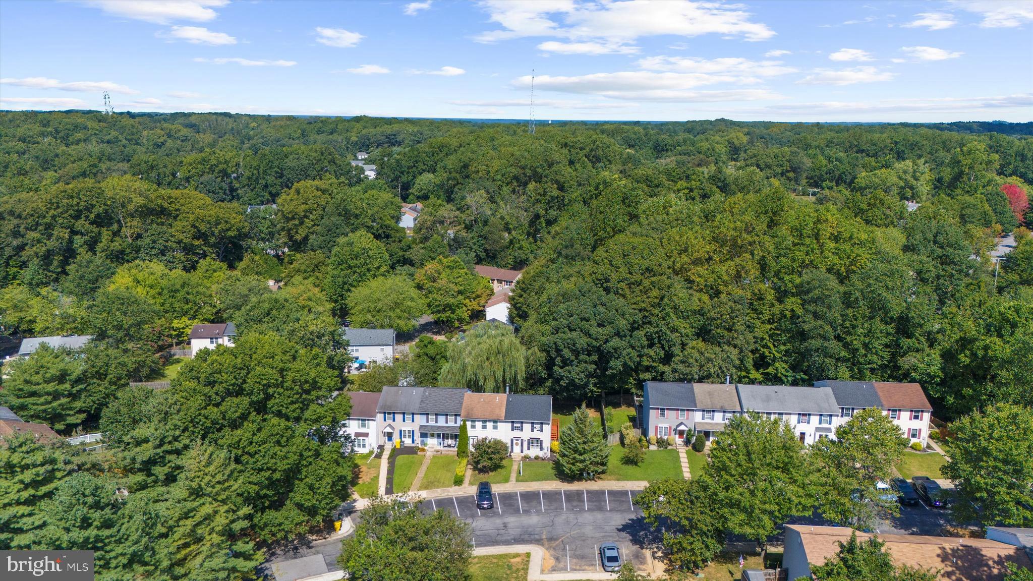 WHISPERING WOODS - Residential