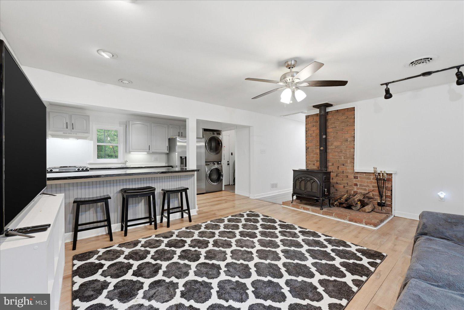 SHANNONDALE - Residential