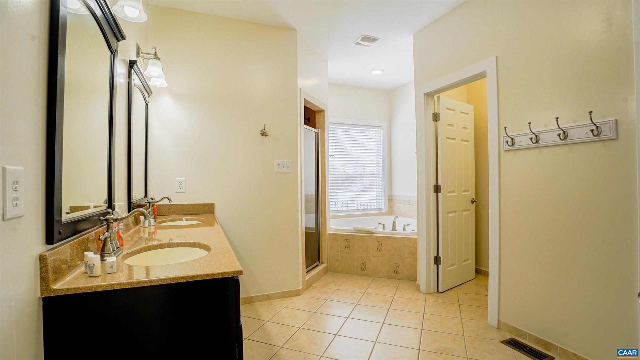 THE WATERS AT LAKE ANNA - Residential