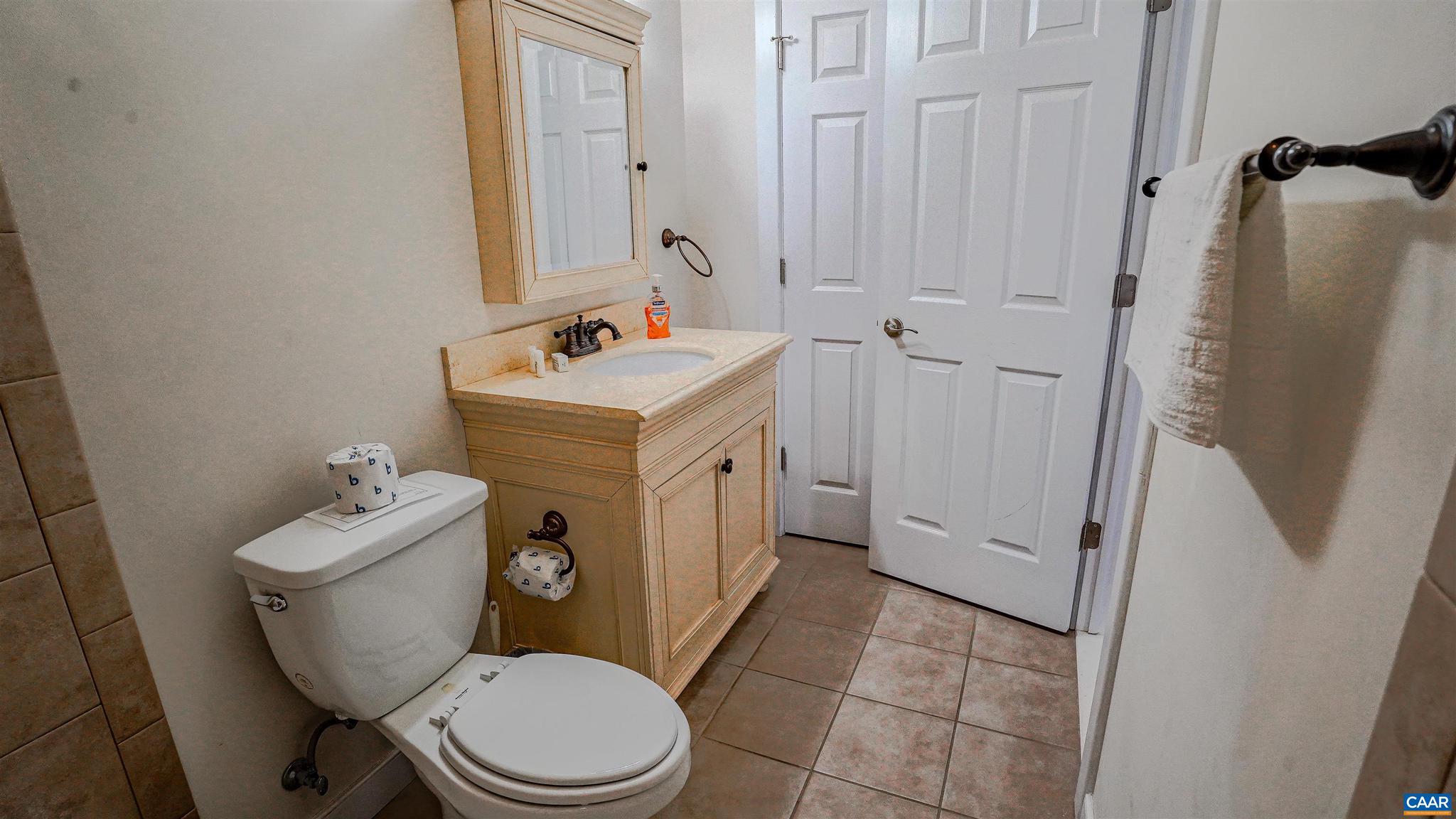 THE WATERS AT LAKE ANNA - Residential