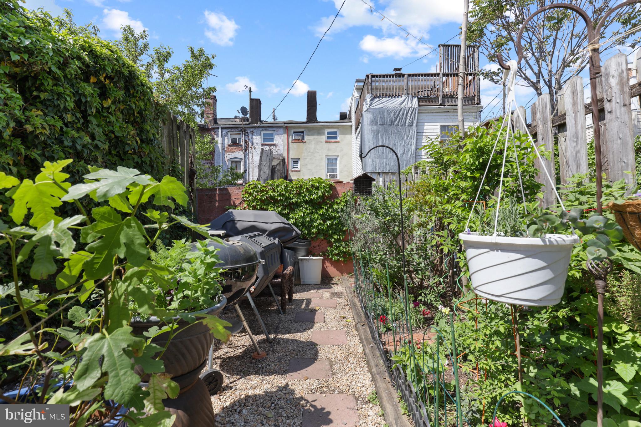 UPPER FELLS POINT - Residential