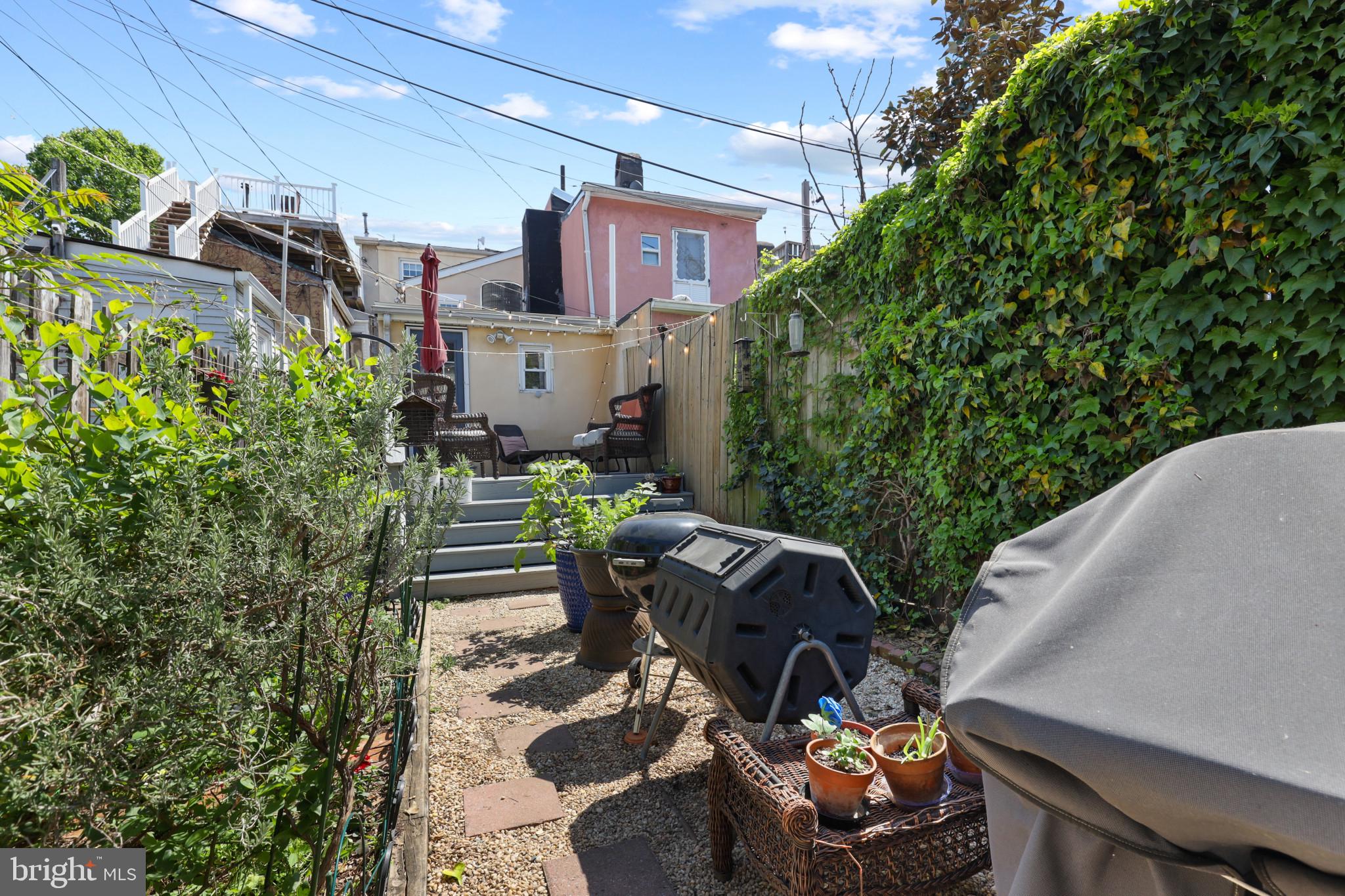 UPPER FELLS POINT - Residential