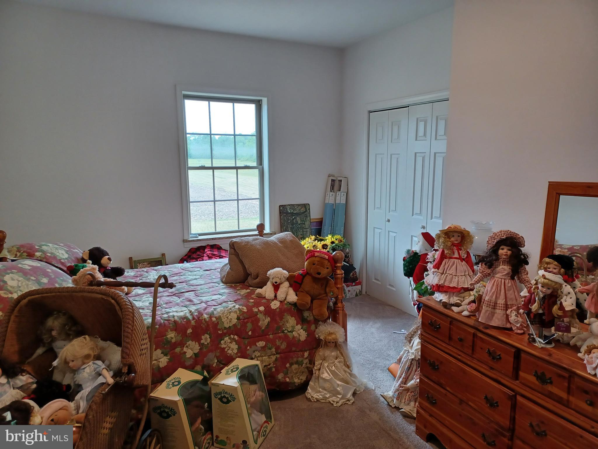 CREEKSIDE MANOR - Residential