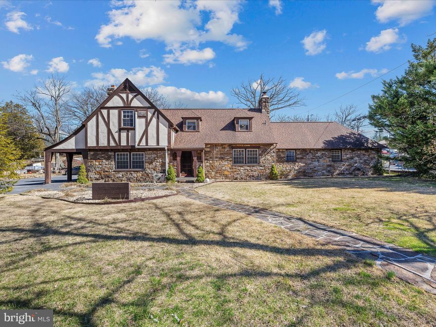 Stucco and Stone original framed Commercial building featuring welcoming foyer, reception room, large conference room with brick and stone fireplace plus an additional conference room,  seven (7) office spaces, basement storage and utility room makes this Berkeley Springs property a unique offering. Hardwood floors throughout. Central location in busy Town of Bath boosts ample off street parking. Building and parking lot on .39 acre - Lot 15 & Part of Lot 14 - NEW PRICE - $489,,000. Additional Lot 13 & Part of Lot 14 0.357 acre is available only with the purchase of the Building & .39 acre and is not included in this price.  Call for more information and a private showing of this distinctive property.