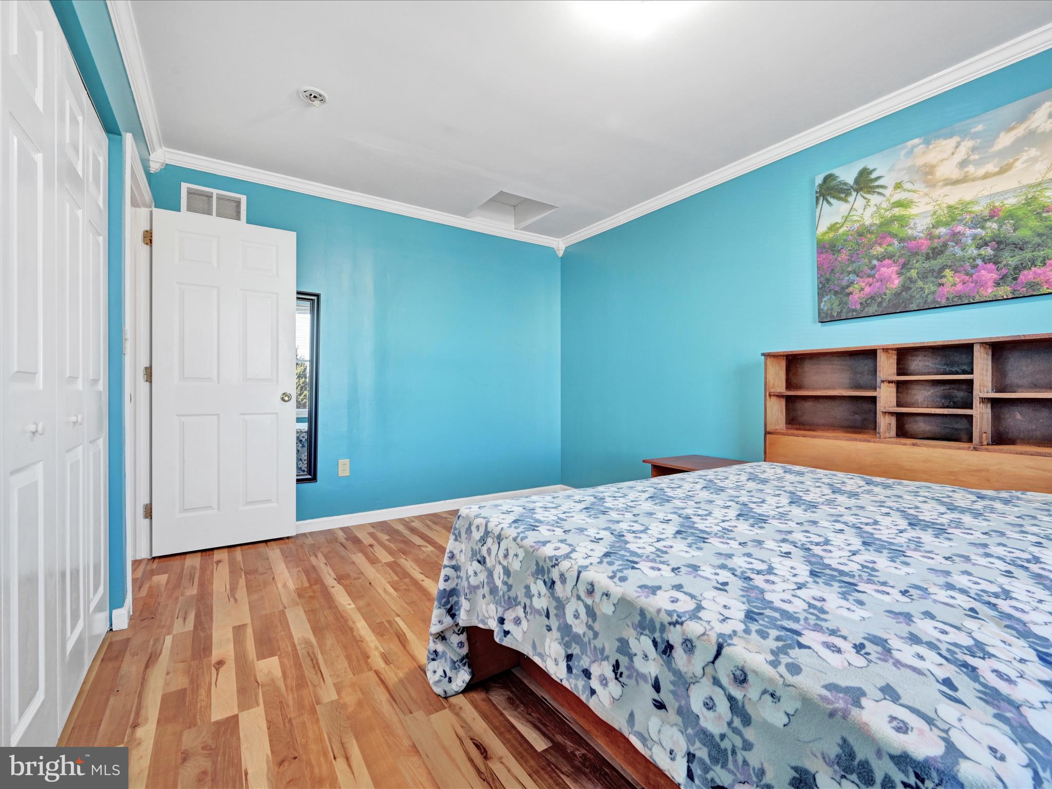 NEWBURG VILLAGE - Residential