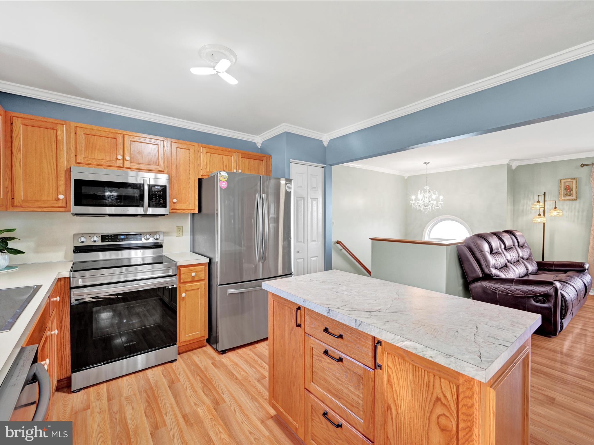 NEWBURG VILLAGE - Residential