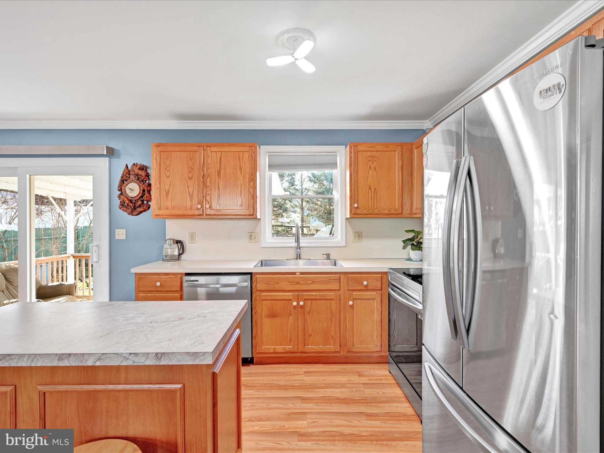 NEWBURG VILLAGE - Residential