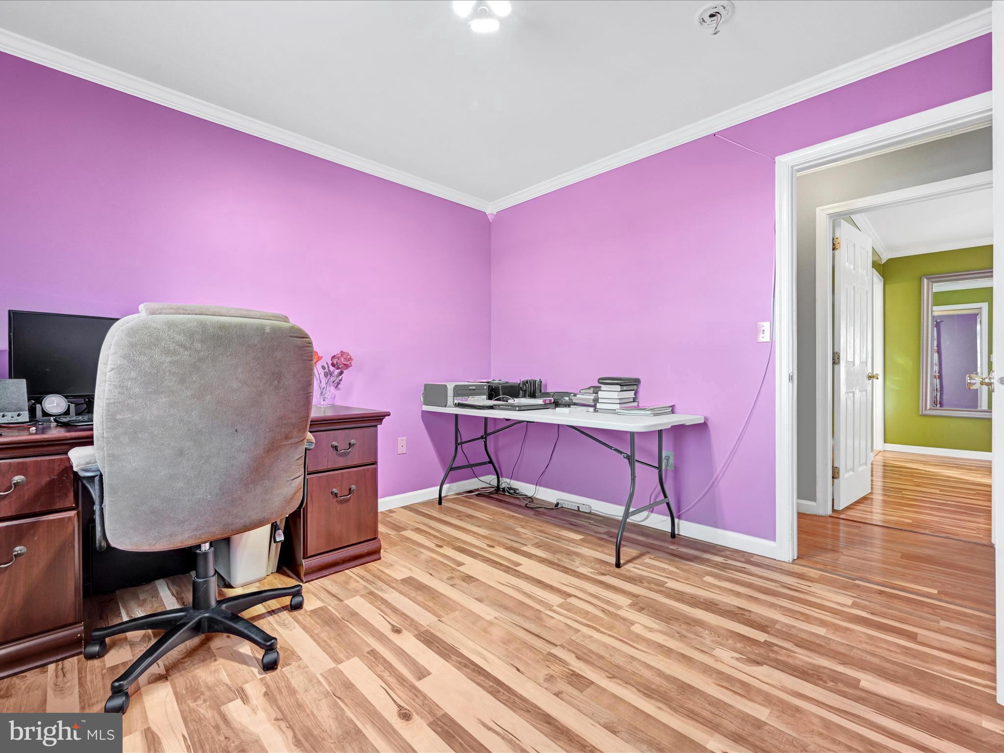 NEWBURG VILLAGE - Residential