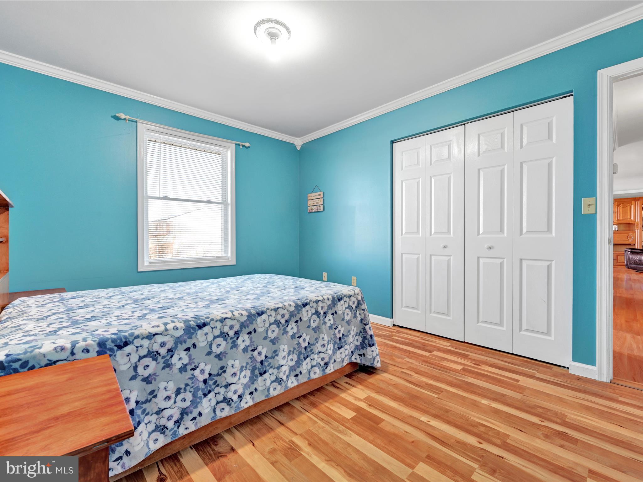 NEWBURG VILLAGE - Residential