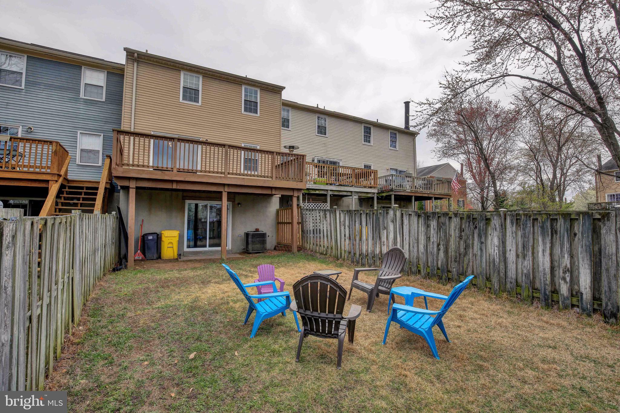 ELIZABETHS LANDING - Residential